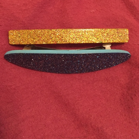 Hair clips