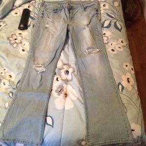 American Eagle Light wash jeans