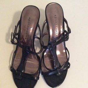 Black wedge sandals.