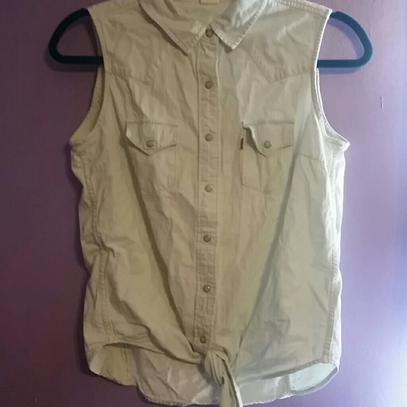 LEVI'S button down - Picture 4 of 4