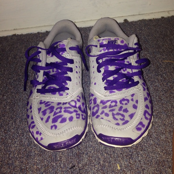 purple and grey cheetah print Nike Free 5.0