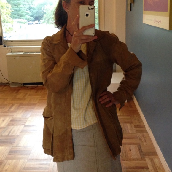 70's Italian Suede Jacket - Picture 3 of 4