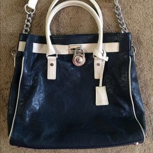 Authentic Michael Kors large Hamilton