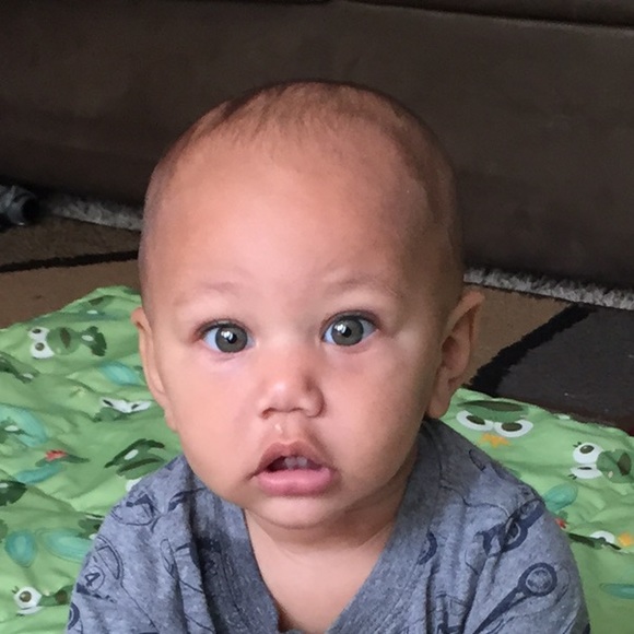 Meet your Posher, Lindsay - Picture 1 of 2