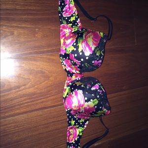 LOWERED $$ Victoria's Secret balconet bra
