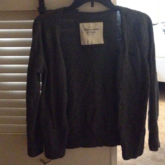 abercrombie and fitch dark grey cardigan