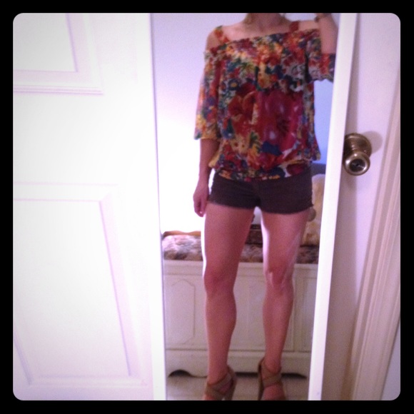 Floral top