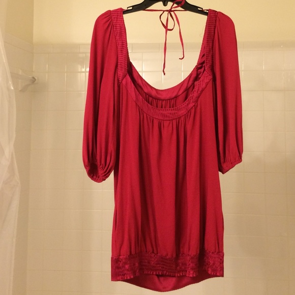 💕 Beautiful EUC Fuchsia Dress by BeBe.💕