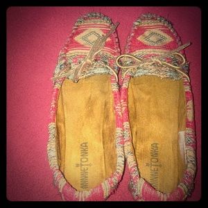 Minetonka shoes! Willing to negotiate!