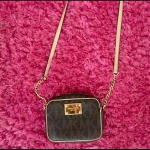 Michael Kors Jet Set Crossbody