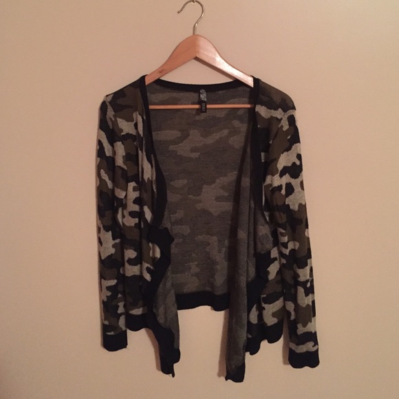 Urban Outfitters Sweaters - Camo Print Cardigan
