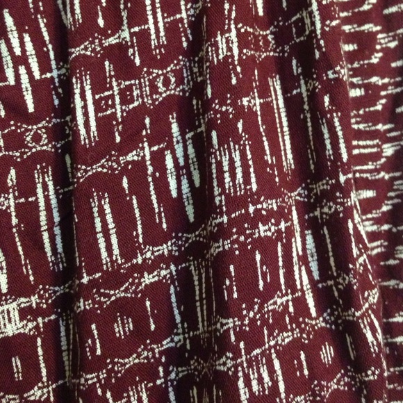 Patterned pants - Picture 2 of 2
