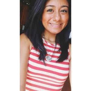 Meet your Posher, Lorraine