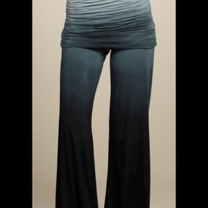 Ombré skirted yoga pants