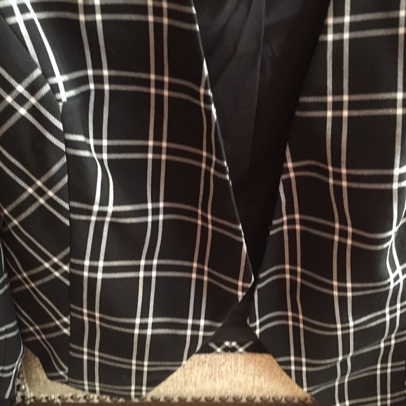 Bebe blazer - Picture 2 of 4