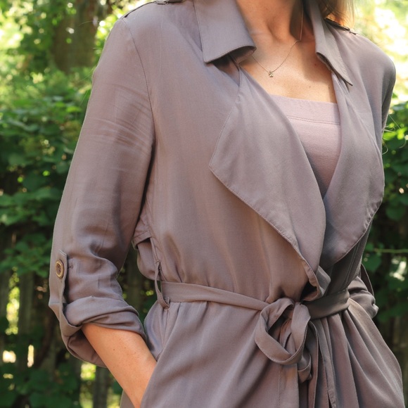 BACK IN! 🆕Mocha Duster Trench Coat *Last 1! - Picture 4 of 4
