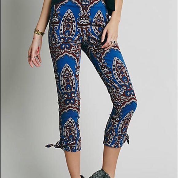 🌻 🌻 Free People Bandana Print High Waisted Pants