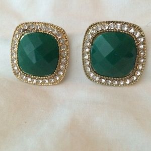 Buckle earrings NWOT