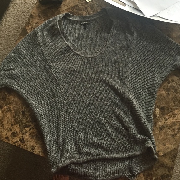 Flowy Express sweater