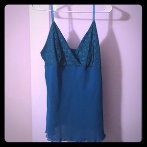 Teal, crochet embellished shell tank