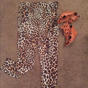 CUTE ANIMAL PRINT PANTS