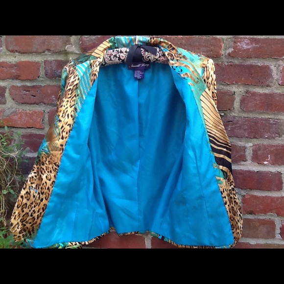 Russell Kemp Jacket - Picture 4 of 4