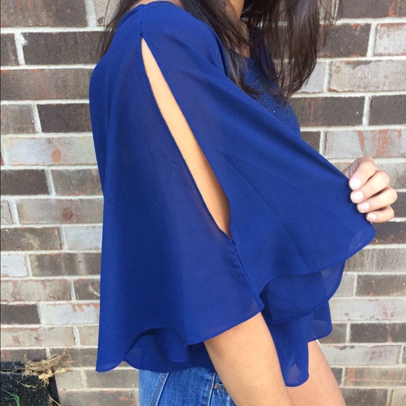 SOLD Chiffon Top - Picture 2 of 4