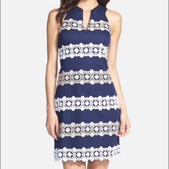 Lilly Pulitzer size 0 navy dress with lace detail