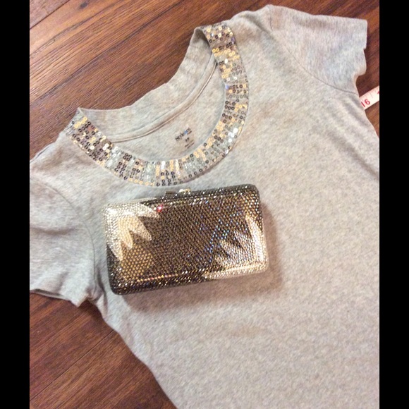 Dress up or down Grey & Shimmer collar T-shirt 💗 - Picture 1 of 4