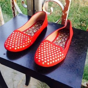 Red flats