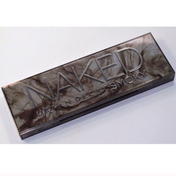 Urban Decay Accessories - NEW Naked Palette Smoky