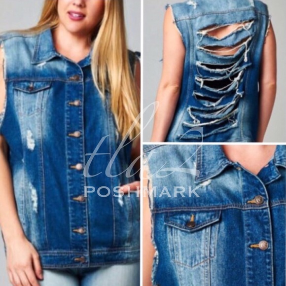 💥HOST PICK 9/14💥OVERSIZED SHREDDED DENIM JACKET! - Picture 2 of 2