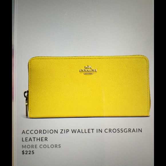 Coach Wallet in yellow cross grain leather - Picture 1 of 1