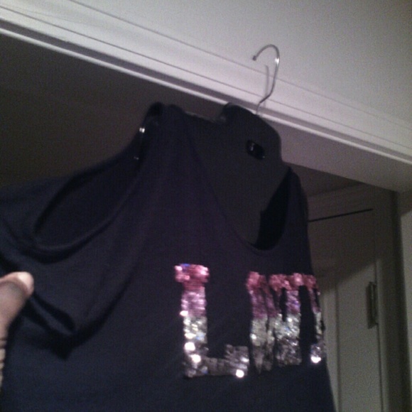 LOVE Top - Picture 2 of 3