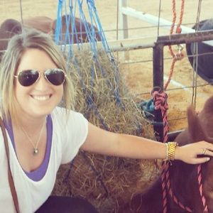 Meet your Posher, Brittany