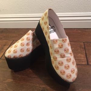 BRAND NEW Omighty! Bitch Face Emoji Platforms