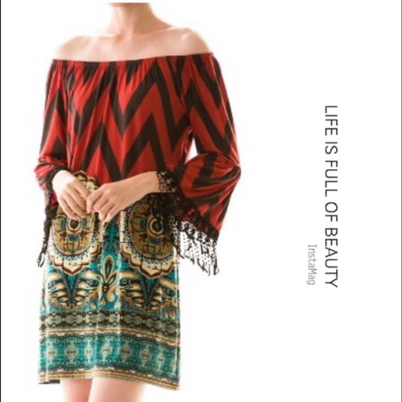 💥HP 9/20💥BEAUTIFUL ON OR OFF SHOULDER DRESS - Picture 3 of 4