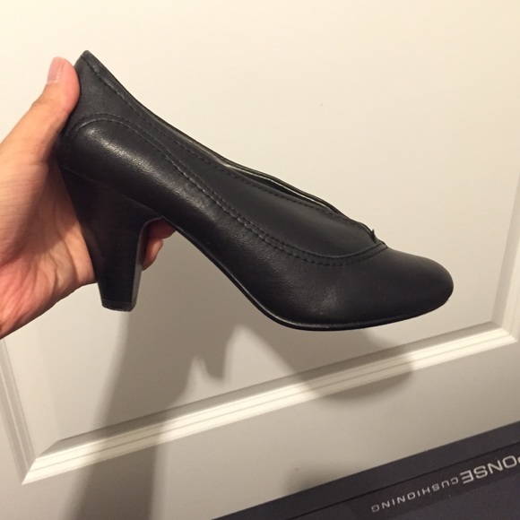 ALDO black pumps size 6 good condition hardly used - Picture 2 of 4