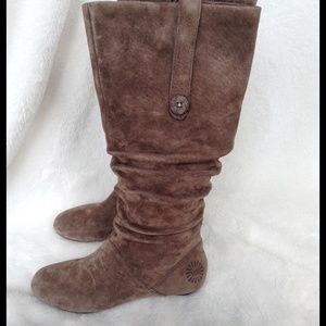 Brown Suede UGGS