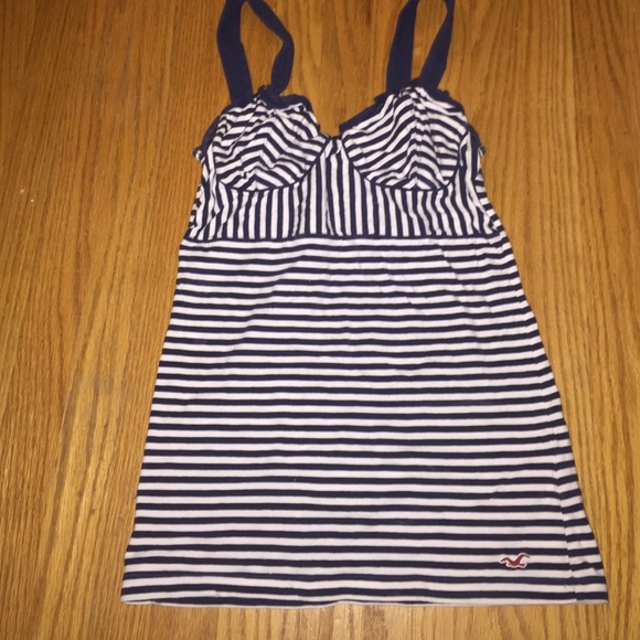 Hollister tank! Size medium