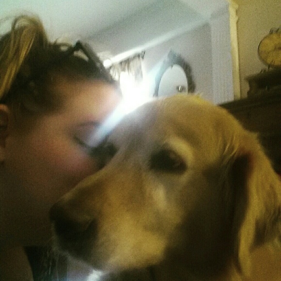 Meet your Posher, Alexis - Picture 3 of 3