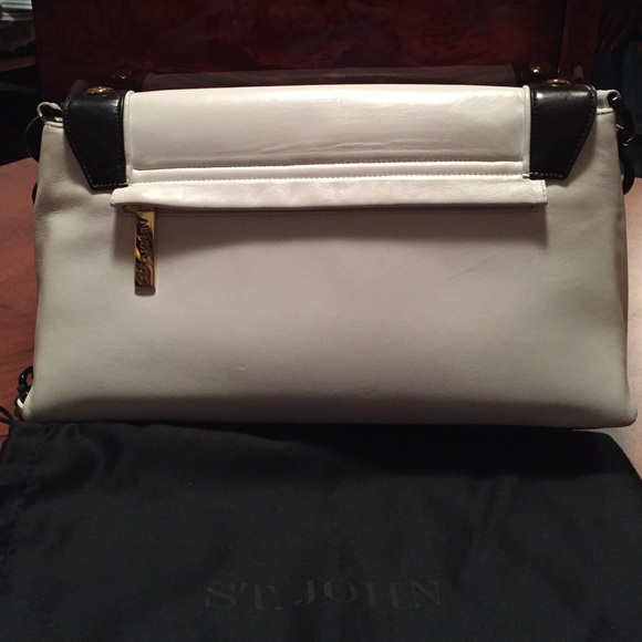 St. John handbag - Picture 2 of 3
