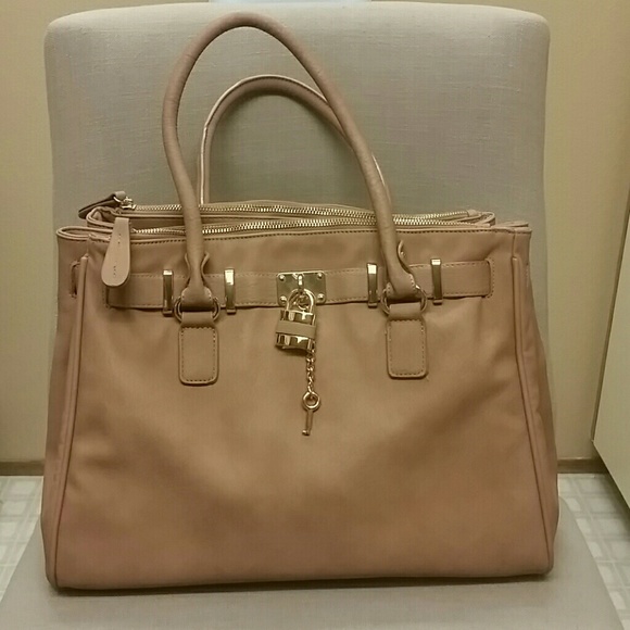 Like new! Aldo bag