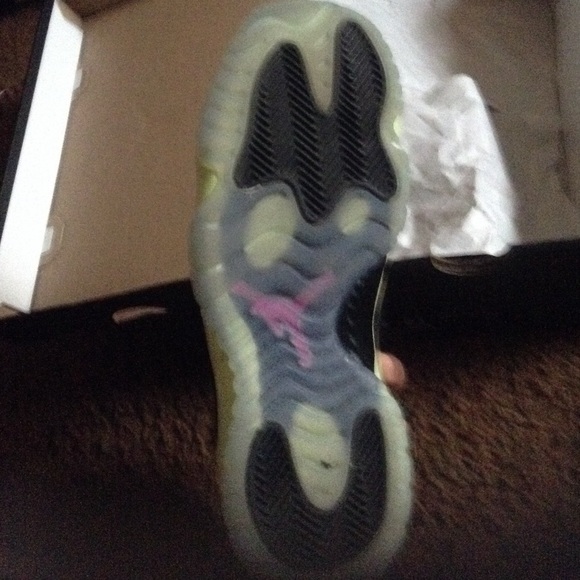 Jordan futures😻 - Picture 3 of 4