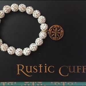 Rustic Cuff Emme silver stretch bracelet