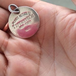 Tiffany & CO round tag authentic
