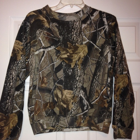 Camo sweat shirt