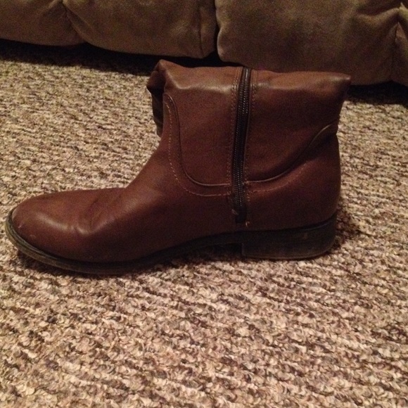 sOLD - Picture 4 of 4