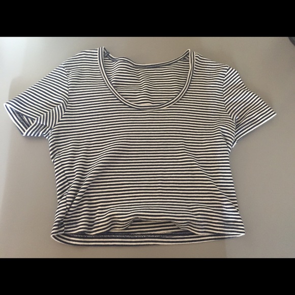 American Apparel Crop Top Shirt