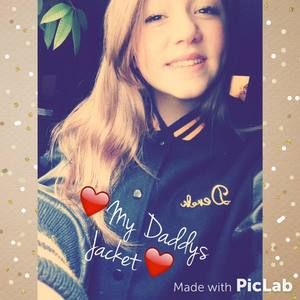 Meet your Posher, Sierra